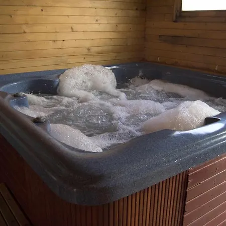 Con Jacuzzi * La Parrilla (Castile and Leon)